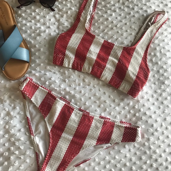 Bikini set - Picture 2 of 2